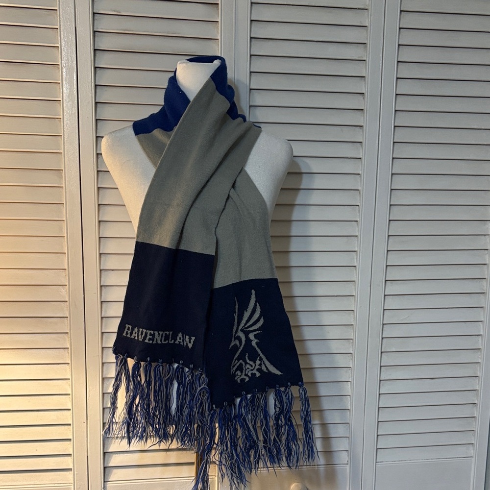 Ravenclaw Blue and Gray Scarf Harry Potter